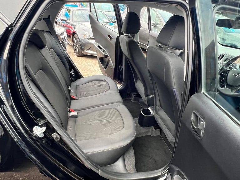 2017 Hyundai i10 1.0 SE Euro 6 5dr HATCHBACK Petrol Manual
