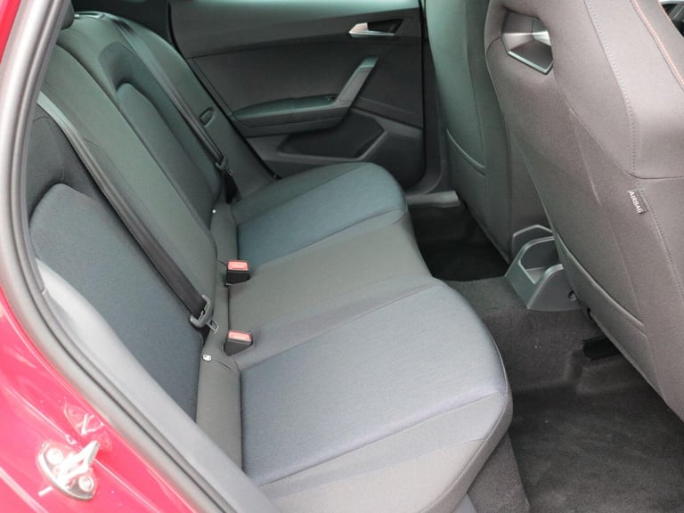  SEAT Arona 1.0 TSI FR Black Edition SUV 5dr Petrol Manual Euro 6 (s/s) (115 ps) Petrol Manual