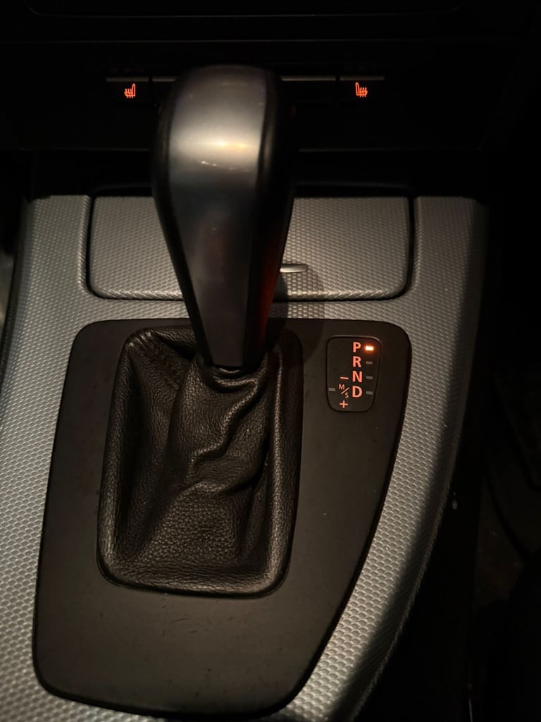 BMW, 3 SERIES, Saloon, 2009, Semi-Auto, 1995 (cc), 4 doors