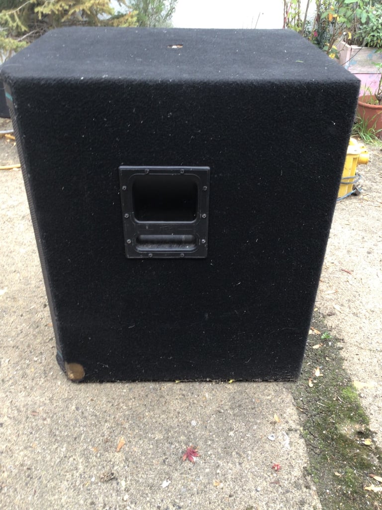 Peavy black widow 18” subwoofer