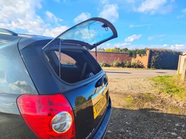 2010 Chevrolet Captiva 2.0 VCDi LT 5dr ESTATE Diesel Manual