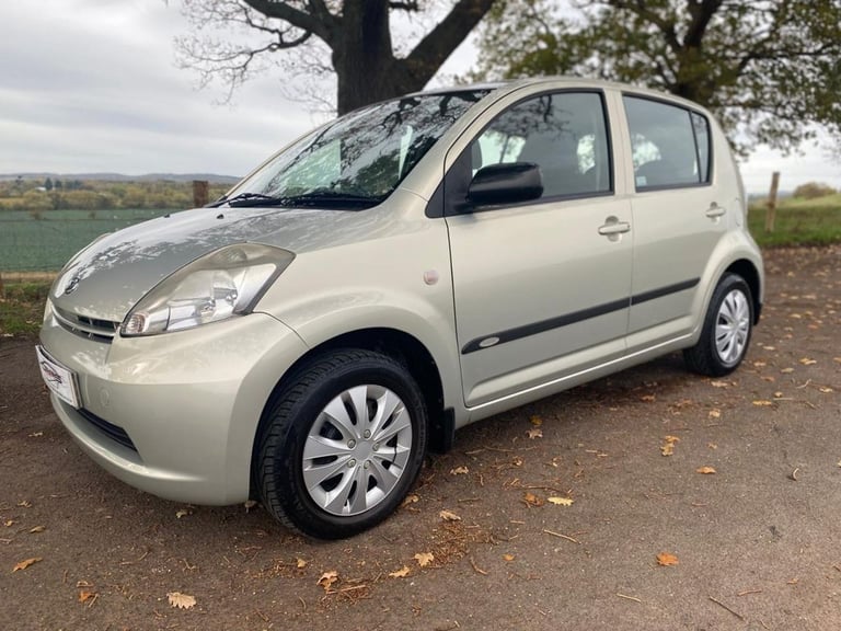 2007 Daihatsu Sirion 1.0 S Hatchback 5dr Petrol Manual (118 g/km, 68 bhp) Hatchback Petrol Manual
