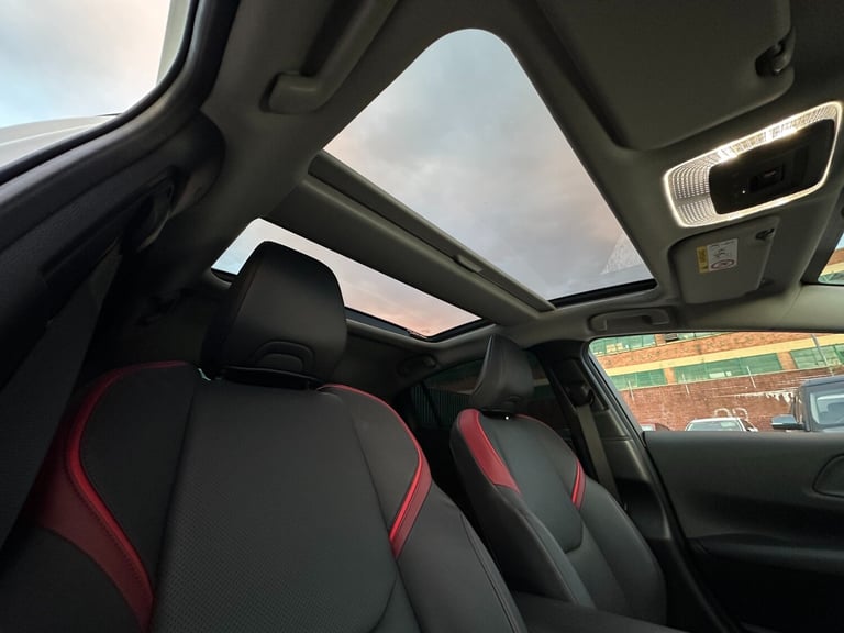 2023 TOYOTA PRIUS 2L Petrol Hybrid Electric Euro 6 Sunroof Leather 5 Seater 5dr