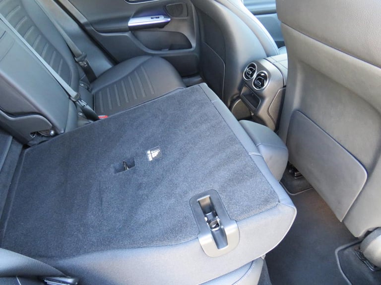 2024 Mercedes-Benz GLC GLC 300e 4Matic AMG Line 5dr 9G-Tronic ESTATE PETROL/ELECTRIC Automatic