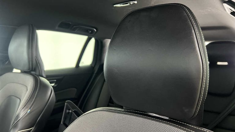 2021 Volvo V60 2.0 B3P R DESIGN 5dr Auto Estate Petrol Automatic