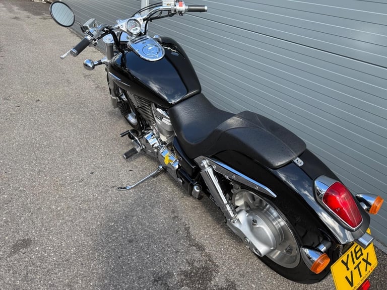 HONDA VTX1800 - 2001 Petrol Manual in Black
