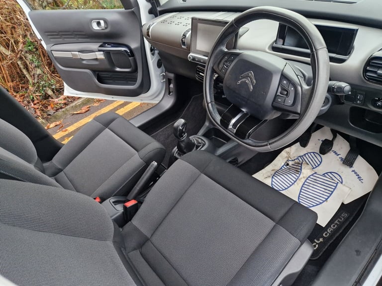 2018 Citroen C4 Cactus 1.2 PureTech [82] Feel 5dr HATCHBACK Petrol Manual