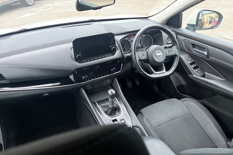 2022 Nissan Qashqai 1.3 DiG-T MH N-Connecta 5dr Hatchback Petrol Manual