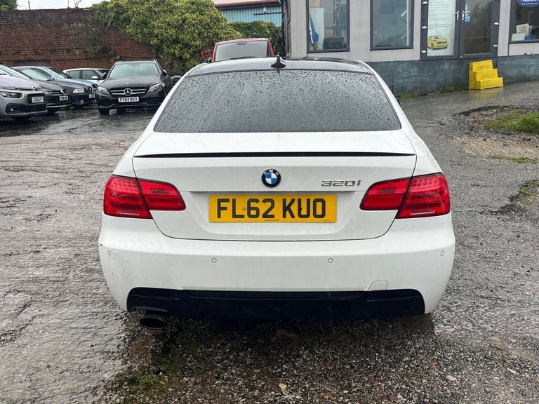 2012 BMW 3 Series 320i Sport Plus 2dr COUPE PETROL Manual