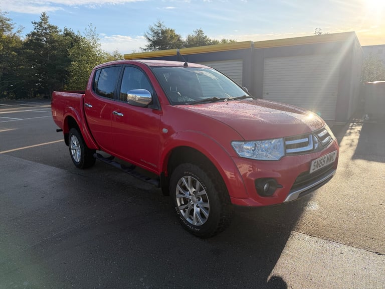 image for 2015 Mitsubishi L200 Double Cab DI-D Challenger 4WD PICK UP Diesel Manual