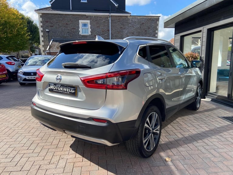 2019 Nissan Qashqai 1.3 DIG-T N-Connecta Euro 6 (s/s) 5dr HATCHBACK Petrol Manual