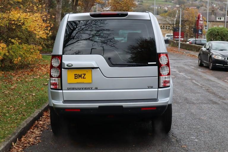 2010 Land Rover Discovery 4 5.0 V8 SE COMMANDSHIFT AUTO 4WD 5DR  4X4 Petrol Automatic