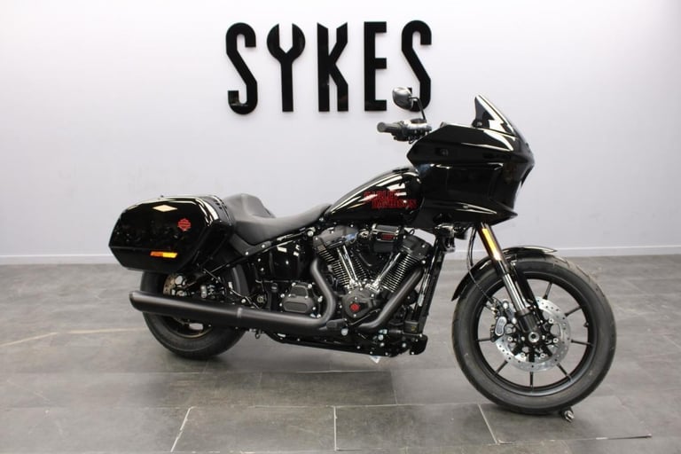 2025 Harley-Davidson FXLRST Softail Low Rider ST in Vivid Black 