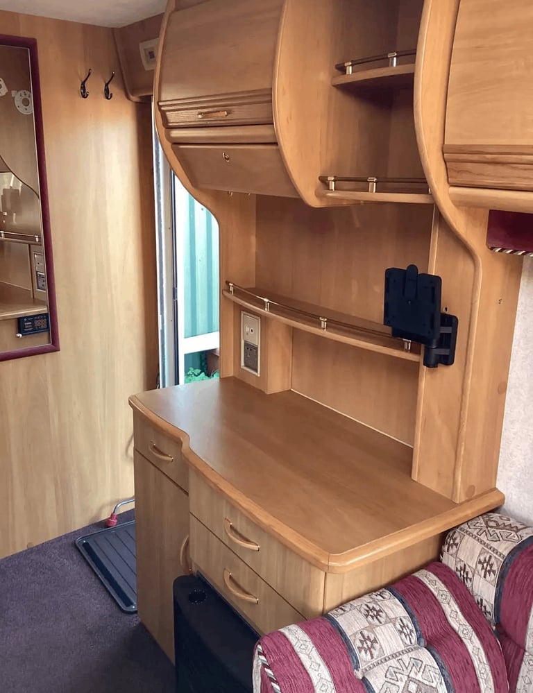 swift utopia 480 2 berth caravan