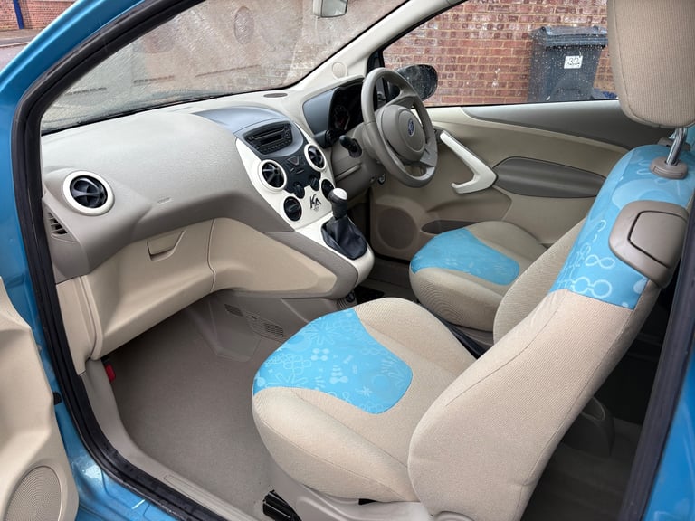 Ford, KA, Hatchback, 2009, Manual, 1242 (cc), 3 doors