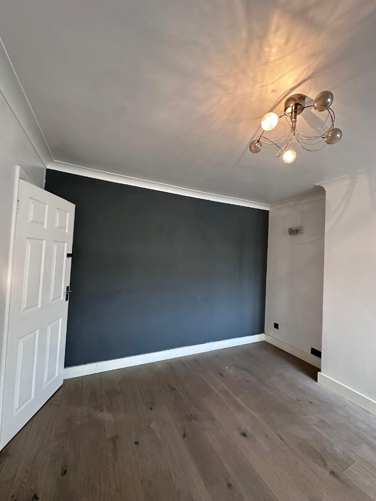 Beautiful 5 bedroom property for rent in RM1