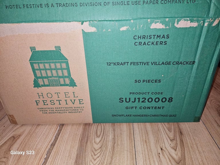 Box of 50, 12" Christmas crackers 