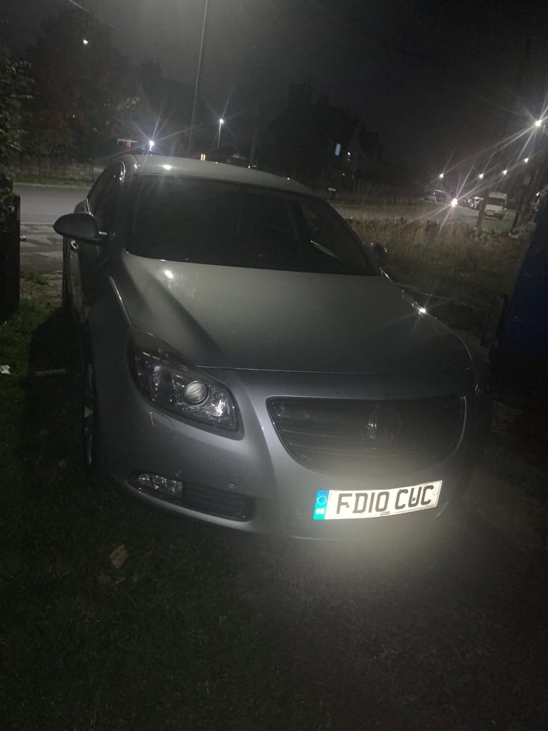 image for Vauxhall, INSIGNIA, Hatchback, 2010, Manual, 1956 (cc), 5 doors