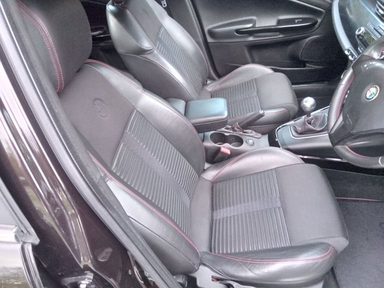 Alfa Romeo, GIULIETTA, Hatchback, 2013, Manual, 1956 (cc), 5 doors