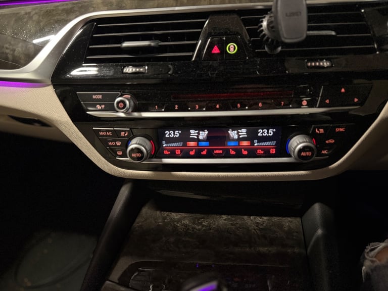 BMW, 5 SERIES, Saloon, 2018, Semi-Auto, 2998 (cc), 4 doors