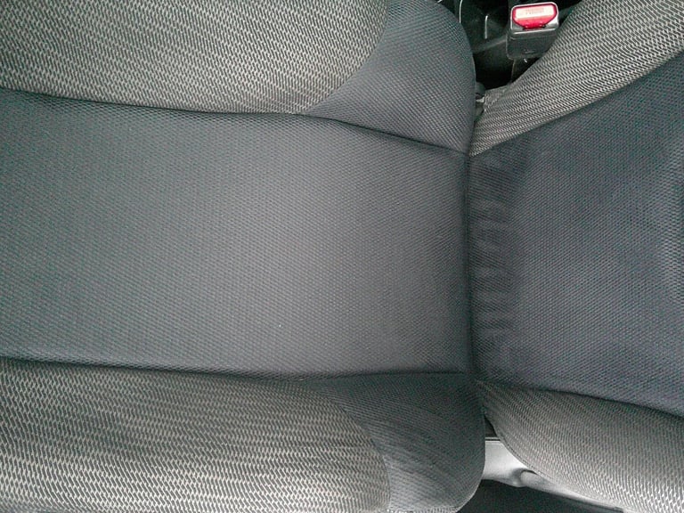 HONDA JAZZ 1.4 i-VTEC ES Plus 2014