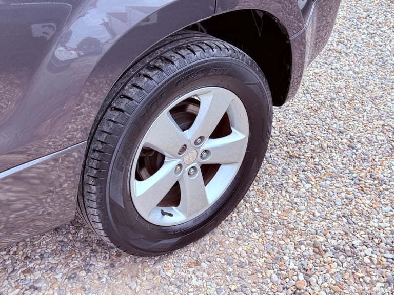 SUZUKI GRAND VITARA 2.4 VVT SZ4 2011