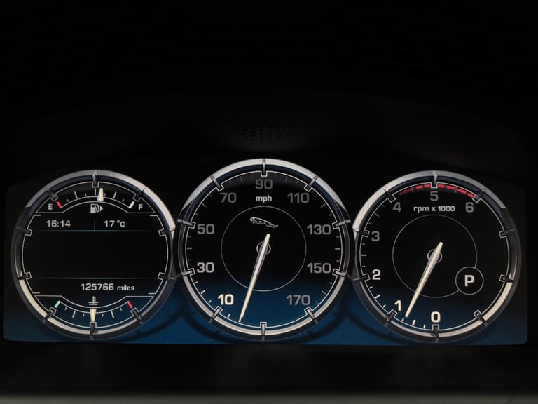 2014 Jaguar XJ 3.0d V6 Premium Luxury Auto Euro 5 (s/s) 4dr SALOON Diesel Automatic