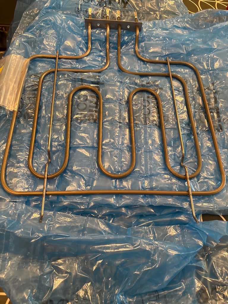 image for FREE! New World cooker grill/top oven element