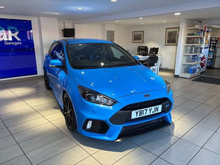 image for 2017 Ford Focus 2.3 EcoBoost 5dr HATCHBACK PETROL Manual