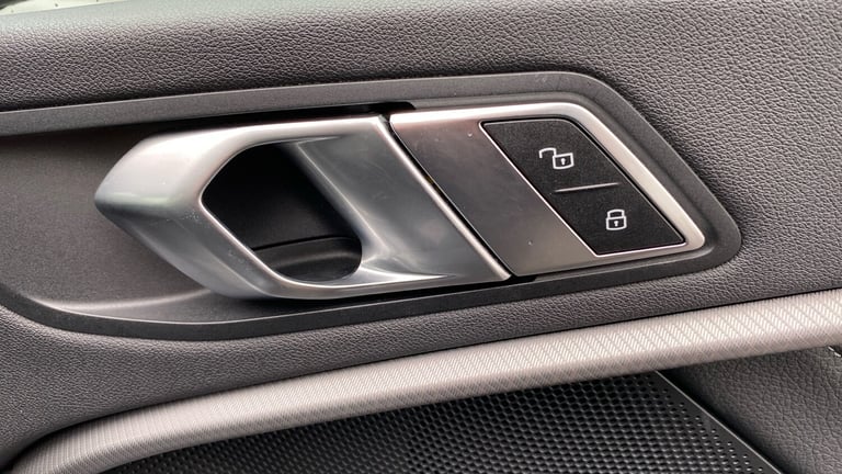 2020 BMW 2 Series 218i M Sport 4dr DCT Petrol Saloon Saloon Petrol Automatic