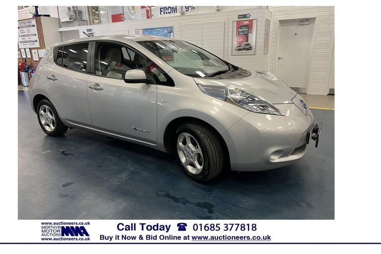 image for 2012 Nissan Leaf 108PS AUTO FULLY ELECTRIC 5 DOOR HATCHBACK HATCHBACK Electric Automatic