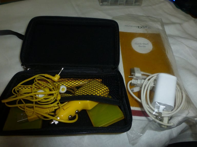 Nintendo DS XL - Perfect Condition