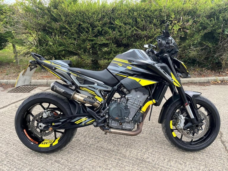 image for 2019 19 KTM DUKE 790 NAKED ROADSTER NEW MOT HPI CLEAR GREY MIVV EXHAUST
