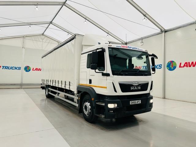MAN TGM 18.250 Sleeper Cab Curtainsider  