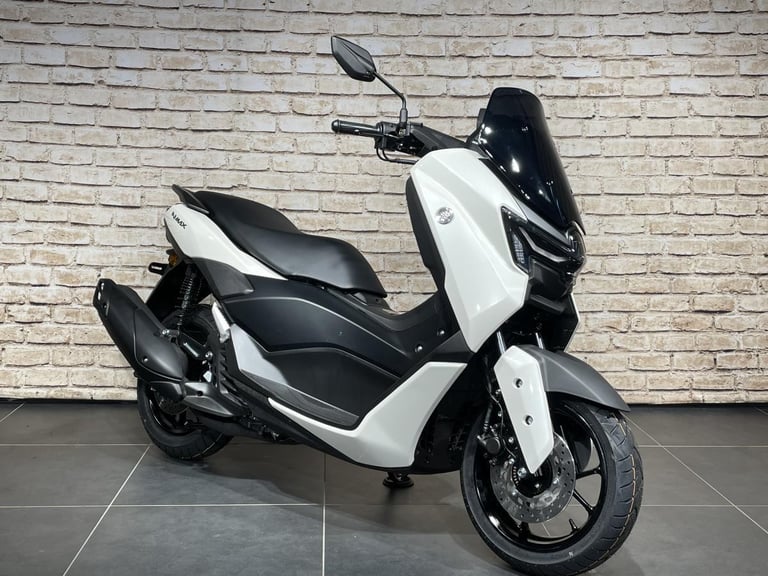image for YAMAHA NMAX 125 2025 MODEL IN MILKY WHITE - IN STOCK AVAILABLE NOW !