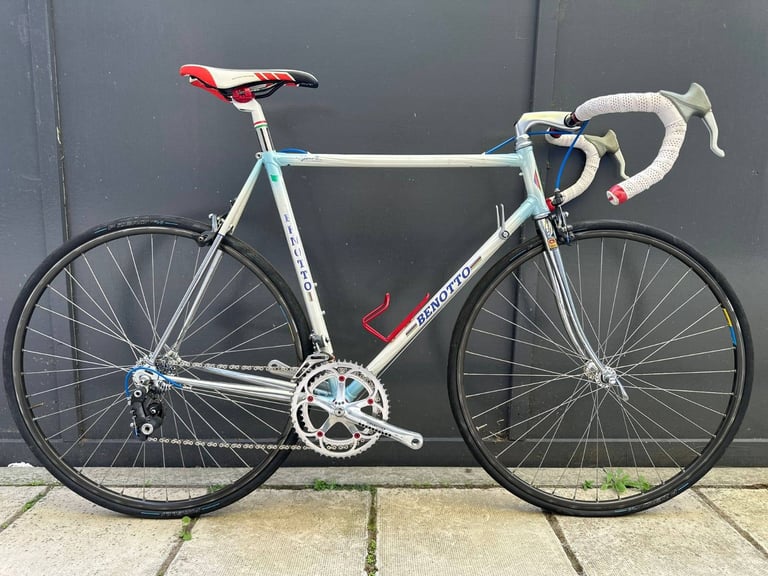 image for Dh  Stunning BENOTTO Italian 🇮🇹 Beauty on 2 Wheels Road Bike Size/L  Bellissima