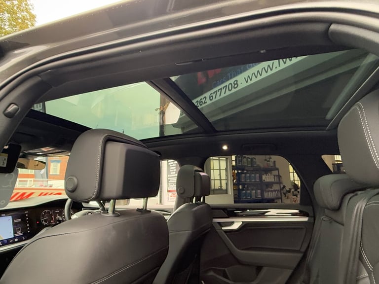 2020 Volkswagen Touareg 3.0 V6 TDI 4Motion Black Edition 5dr Tip Auto ESTATE Diesel Automatic