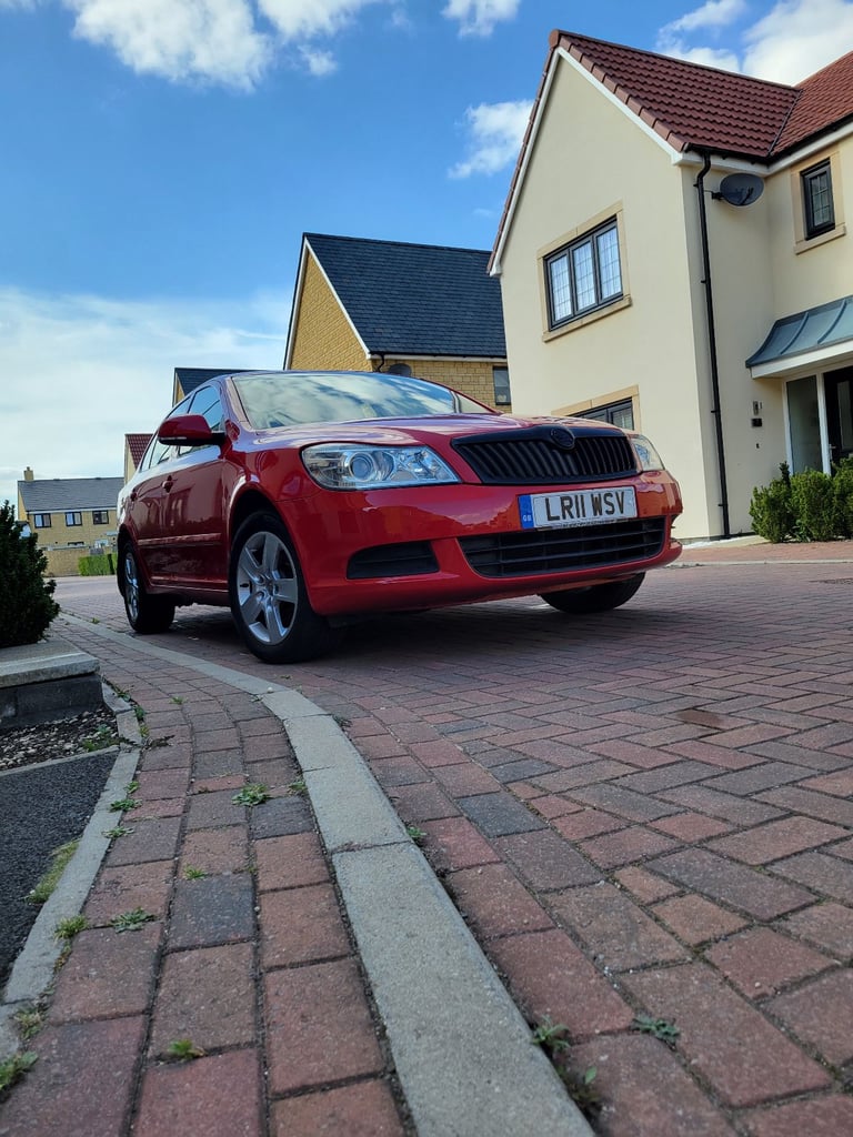 image for Skoda, OCTAVIA, Hatchback, 2011, Manual, 1595 (cc), 5 doors