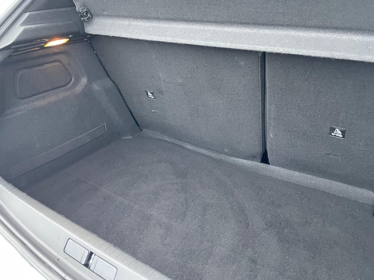 2023 Peugeot 208 1.2 PureTech Allure Premium + Euro 6 (s/s) 5dr HATCHBACK Petrol Manual