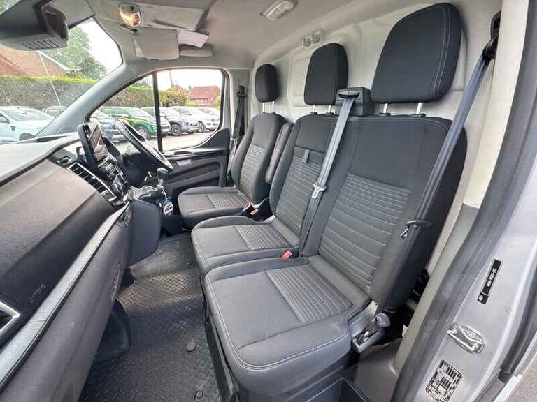 2020 Ford Transit Custom 2.0 280 EcoBlue Limited Panel Van 5dr Diesel Manual L1 H1 Euro 6 (s/s) (...
