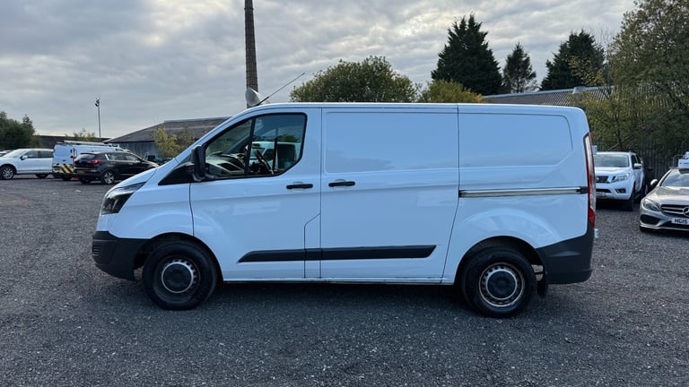 2017 Ford Transit Custom 2.0 TDCi 105ps Low Roof Van, Euro 6 , No VAT PANEL VAN Diesel Manual
