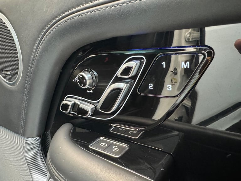 2018 Land Rover Range Rover 4.4 SD V8 Vogue SE Auto 4WD Euro 6 (s/s) 5dr ESTATE Diesel Automatic