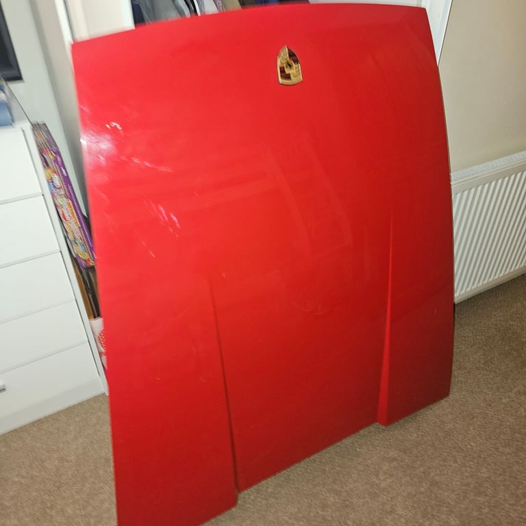 Porsche 911/964 front bonnet in guards red 