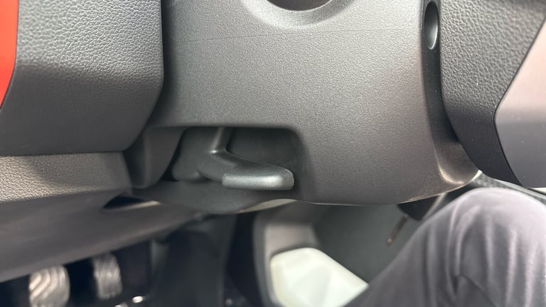 2025 Dacia Spring 27kWh Expression 65 48kW 5dr Auto Electric Hatchback Hatchback Electric Automatic