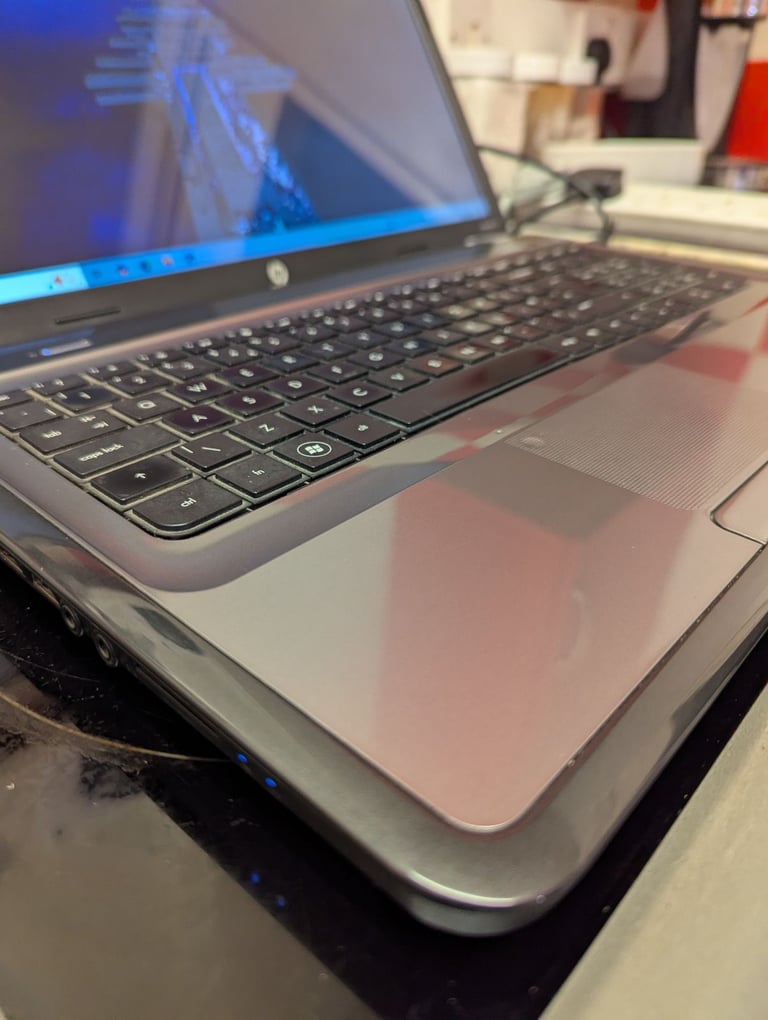 HP G7 8GB 1TB Cheap laptop 17 inch ideal for home or kids use.