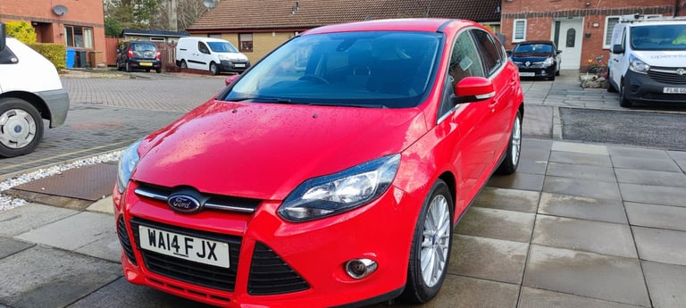 Ford, FOCUS, Hatchback, 2014, Manual, 998 (cc), 5 doors