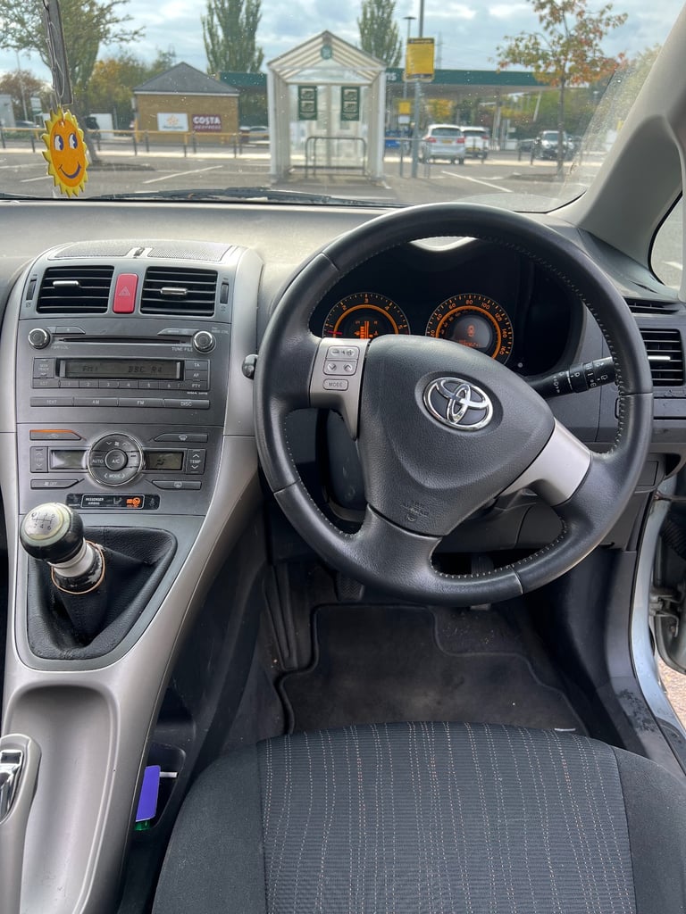 Toyota, AURIS, Hatchback, 2009, Manual, 1364 (cc), 5 doors