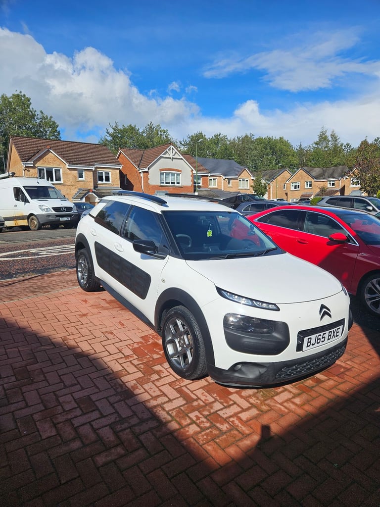 Citroen, C4 CACTUS, Hatchback, 2015, Manual, 1560 (cc), 5 doors