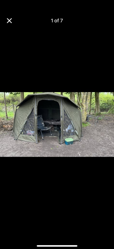image for Fox Frontier XD bivvy with vapour cap
