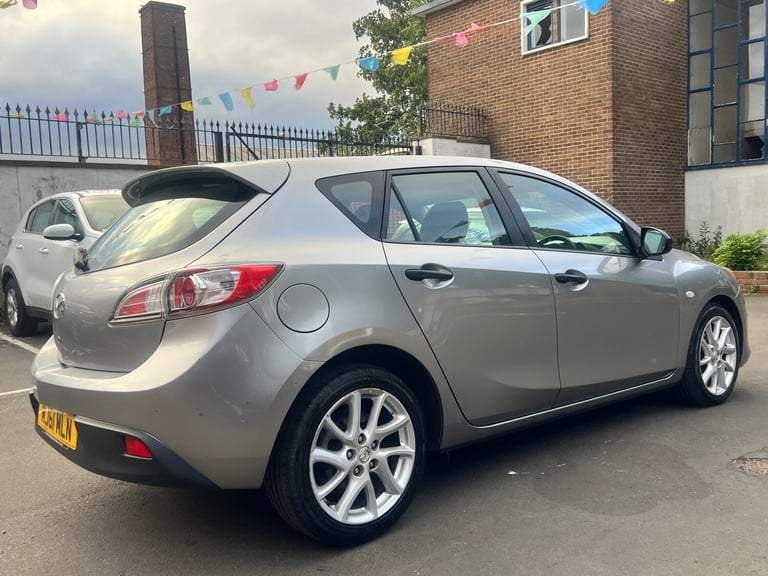 2011 Mazda Mazda3 1.6 S 5dr HATCHBACK Petrol Manual